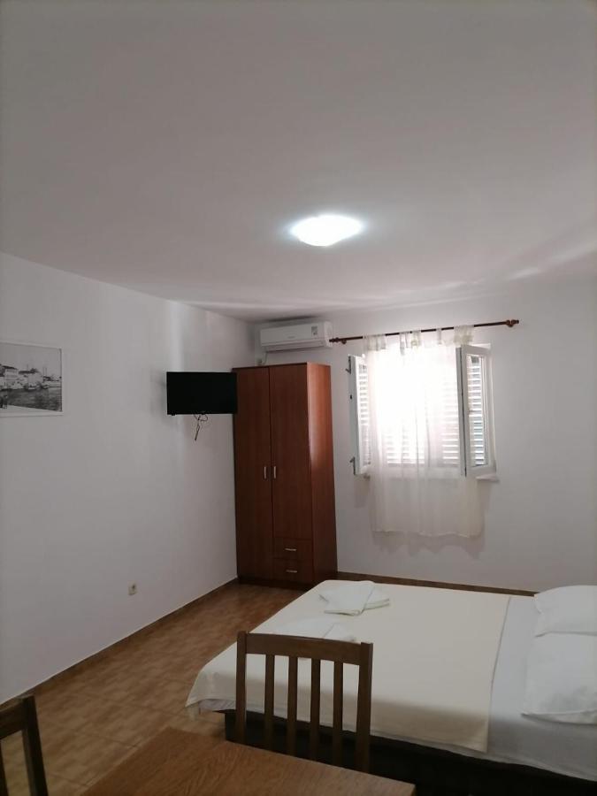 ביוגראד נה מורו Apartmani Gajeta מראה חיצוני תמונה